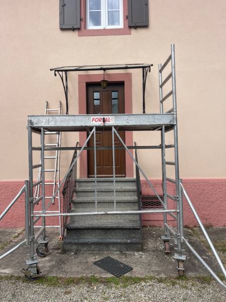 Pose de vitre en hauteur réalisée à Obernai sur véranda ou marquise avec vitrage sur mesure en intervention rapide